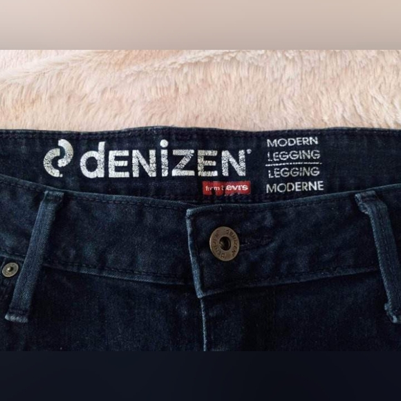 Denizen Levis Jeans - Picture 3 of 5